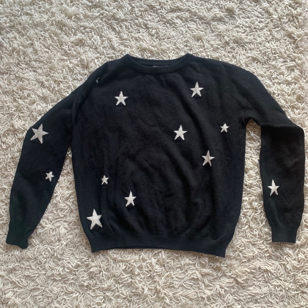 Brandy Melville black star sweater